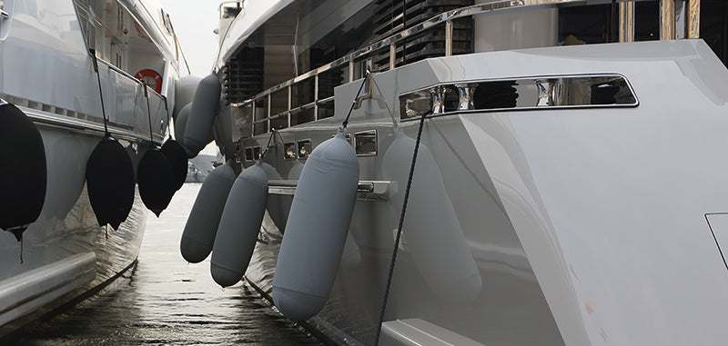 How to Choose the Right Fender Size for Your Yacht